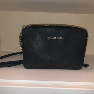 Michael Kors Cross Body Bag